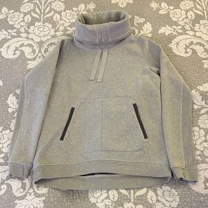 Lululemon Vintage Turtleneck Sweatshirt ~ Best for XS/S ~ Grey
